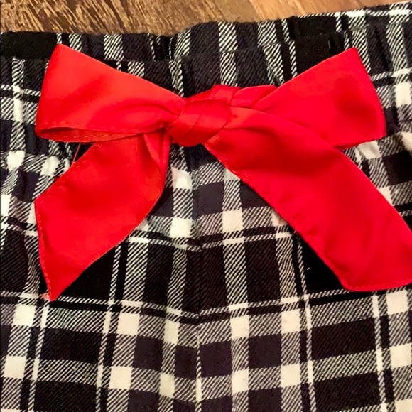 Old Navy Pajama Shorts - Size: L - Picture 3 of 6